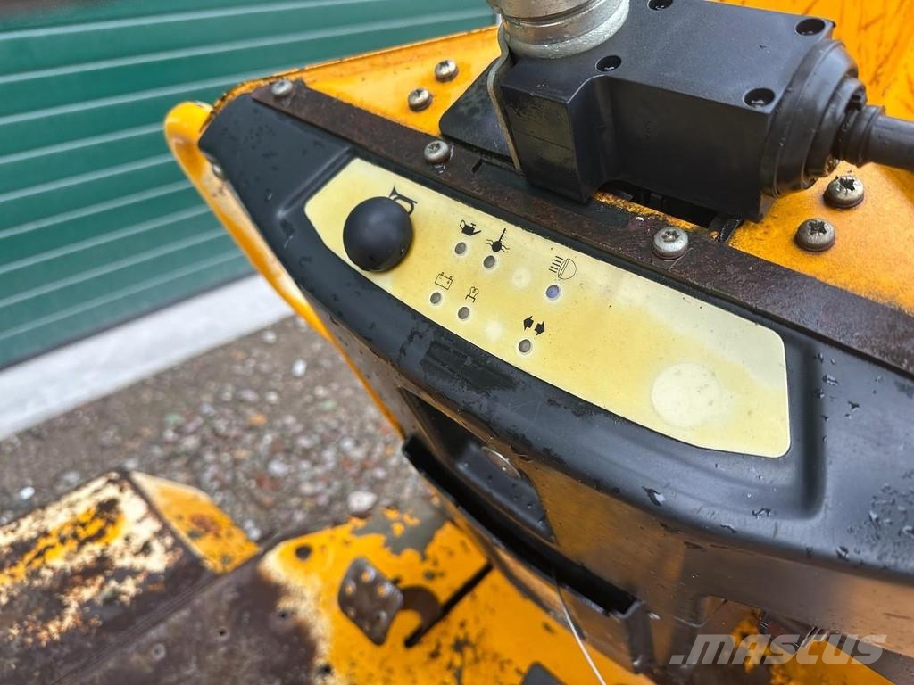 Thwaites 3 Tonne Swivel // Good condition 건설현장 덤프트럭
