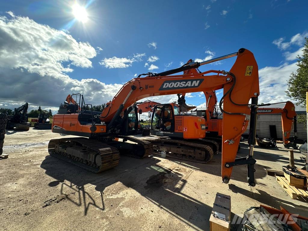 Doosan DX 255 LC Rupsgraafmachines