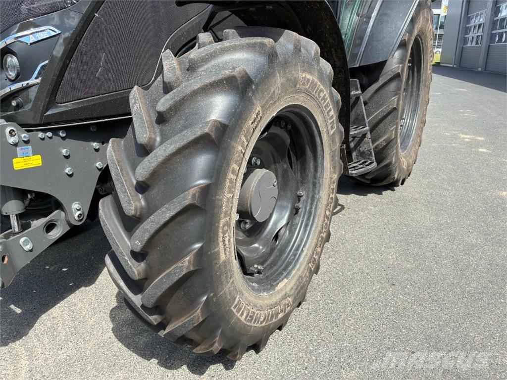 Valtra A105 Unlimited Agriculture - Others