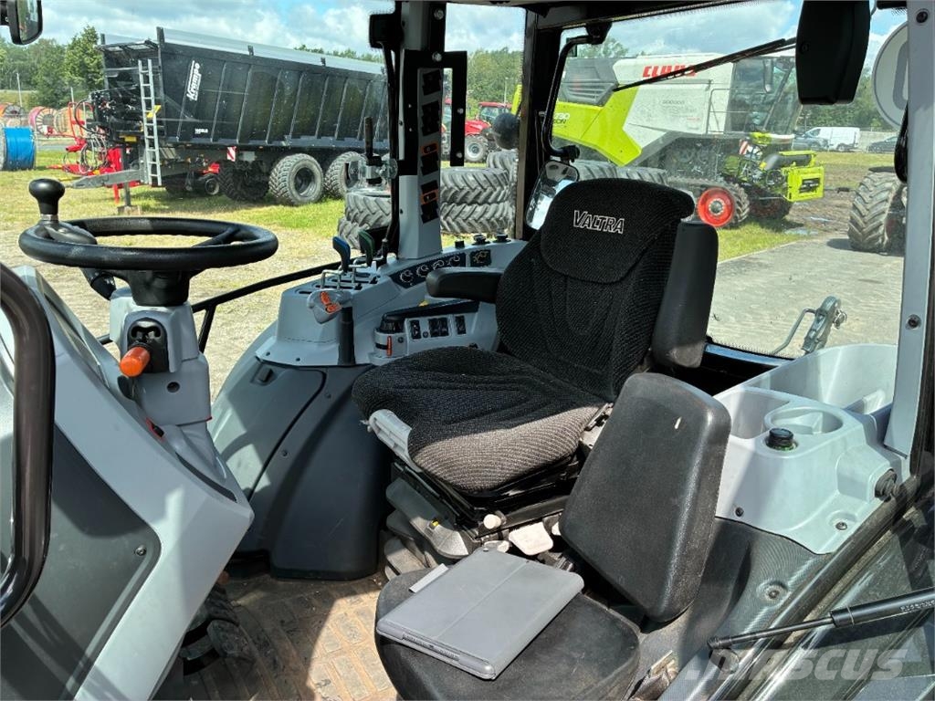 Valtra A105 Unlimited Agriculture - Others