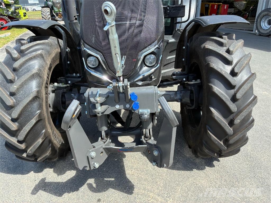 Valtra A105 Unlimited Agriculture - Others