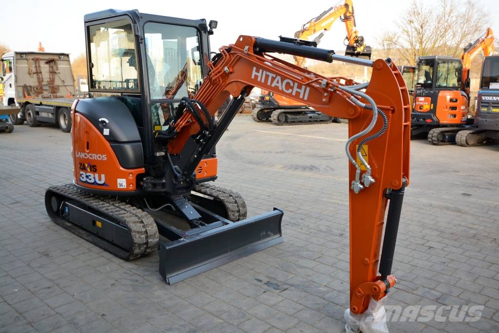 Hitachi ZX 33 U-6 Minikoparki