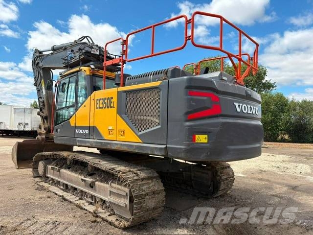 Volvo EC350E 轮式挖掘机
