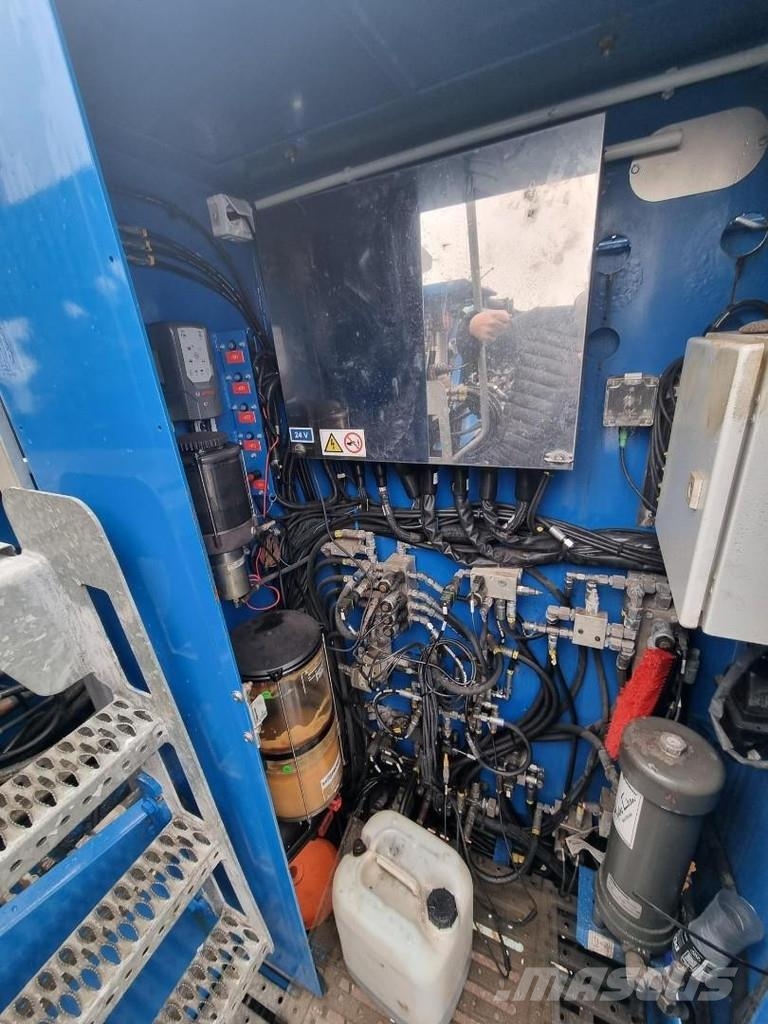 Sennebogen 875R E (4800Hours) Excellent 廢棄物/工業用操作車