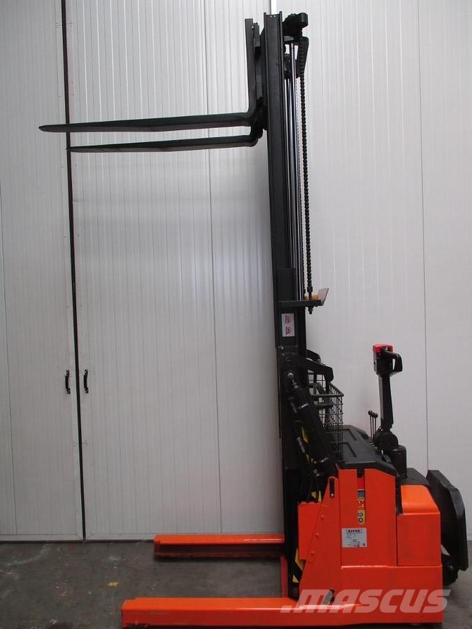 BT RWE120 Meerij pallettruck met platform
