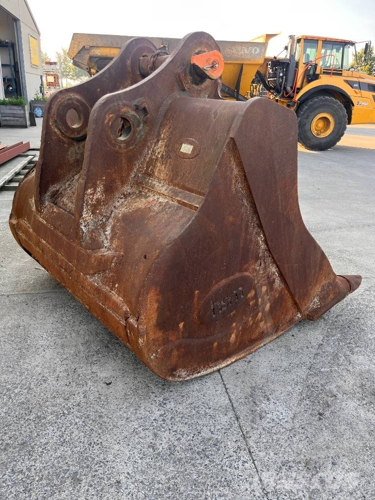 HSM 3.8 m3 Godet