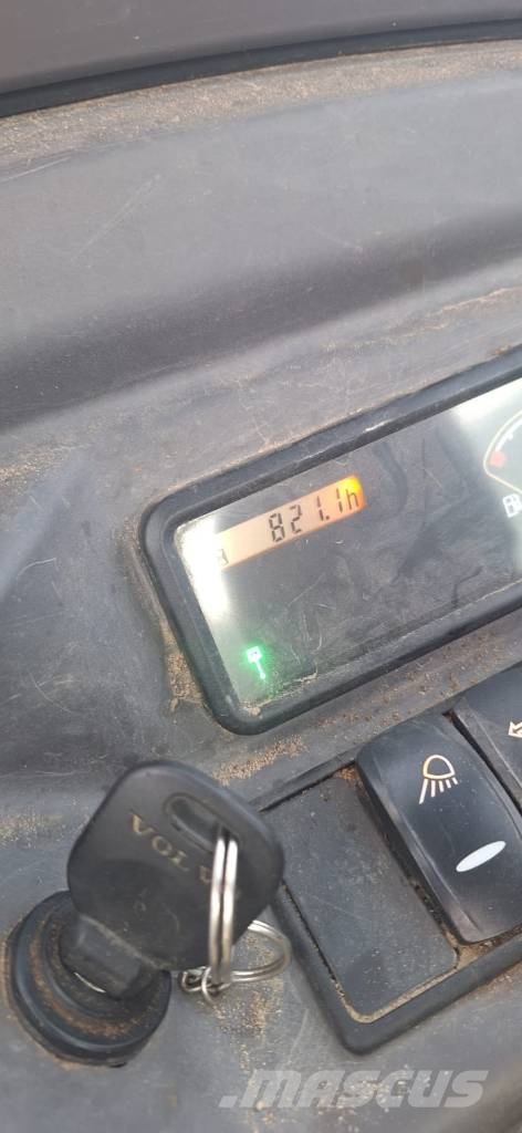 Volvo EC18E ミニ油圧ショベル 7t以下（ミニユンボ・ミニディガー）
