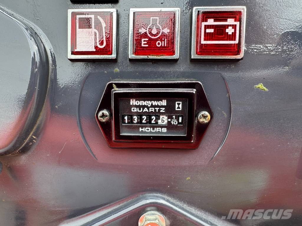 Kubota U10-3 - Hydr. Undercarriage / Hammer Lines Miniescavadeiras < 7t (Mini escavadeiras)