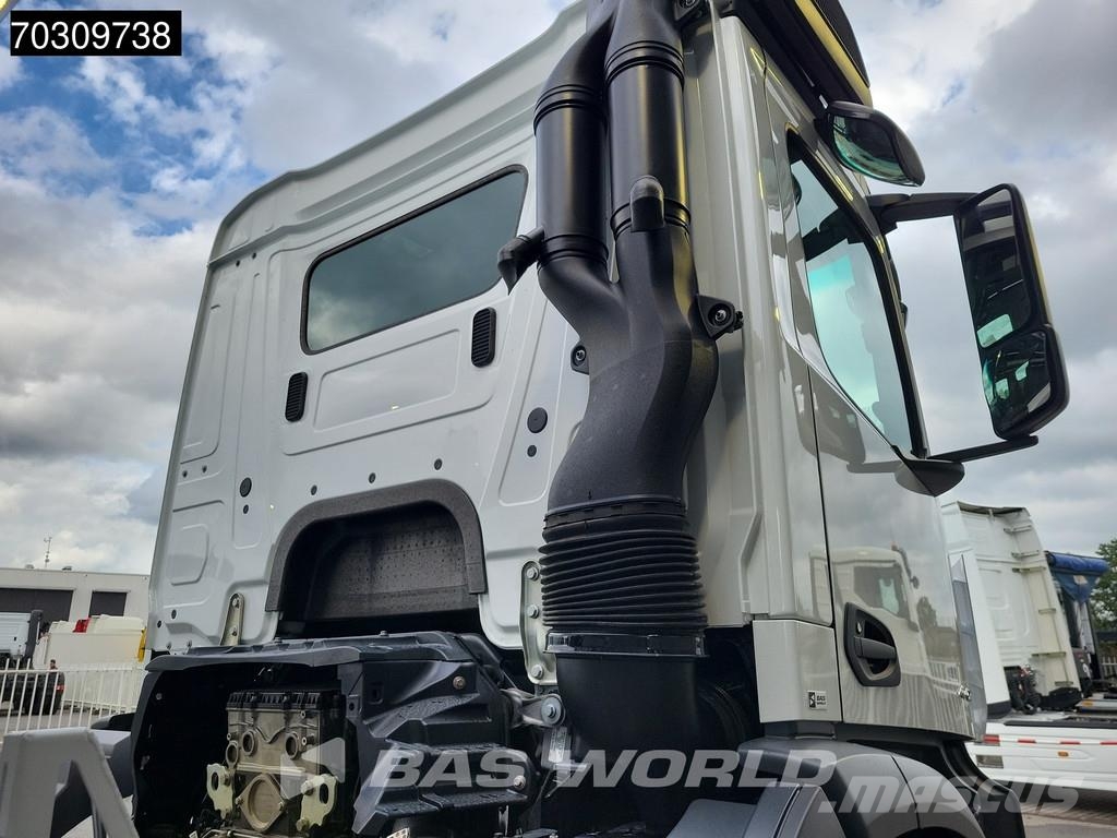 Mercedes-Benz Arocs 4142 8X4 NEW German Registration! 12m3 Stett Betonmixers en pompen
