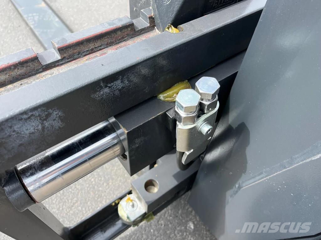 Linde E50HL-01 Elektriniai šakiniai krautuvai