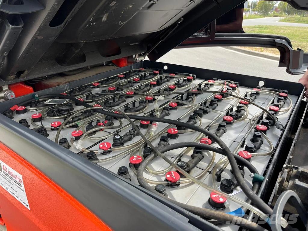 Linde E50HL-01 Elektriniai šakiniai krautuvai