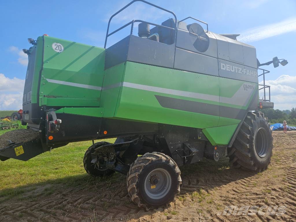 Deutz-Fahr C 6205 TS Kombinované zberacie stroje
