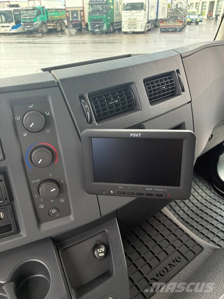 Volvo FL 42 R شاحنات ذات هيكل صندوقي