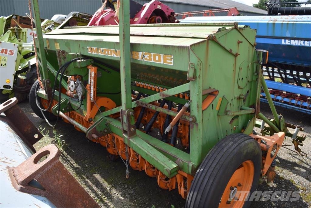 Amazone D8/30E Mechanické sejačky