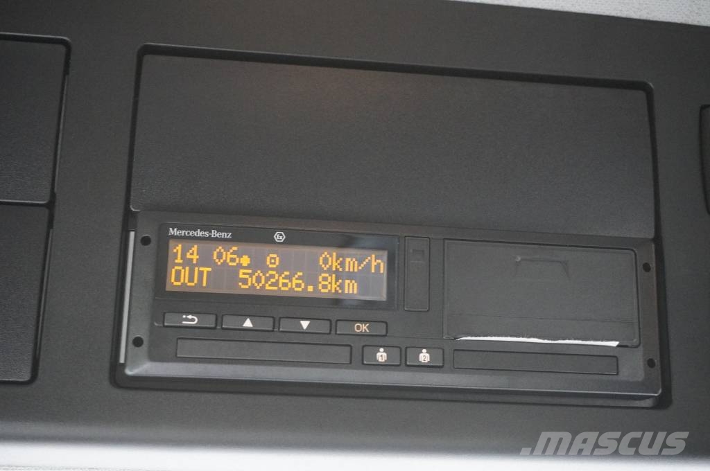Mercedes-Benz Arocs 1833 4×2 / 50 tho. km! / HIAB X-HIPRO 192 ES Platformos/ Pakrovimas iš šono