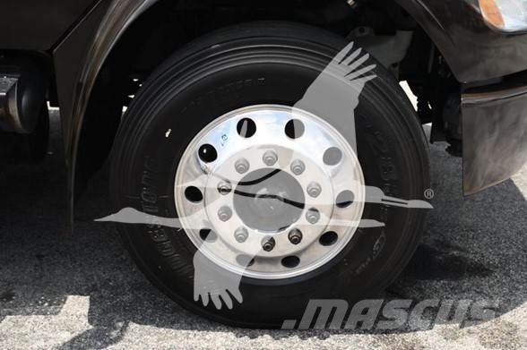 Freightliner BUSINESS CLASS M2 106 건설 장비 - 기타