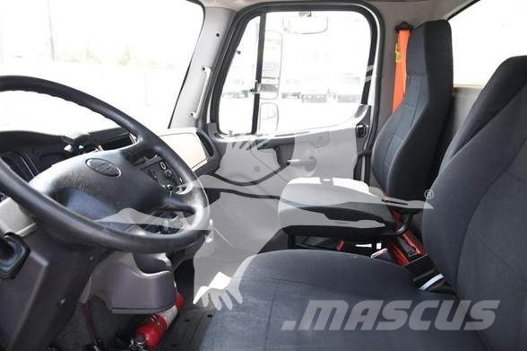 Freightliner BUSINESS CLASS M2 106 건설 장비 - 기타