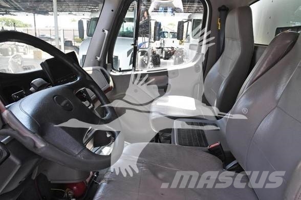 Freightliner BUSINESS CLASS M2 106 건설 장비 - 기타