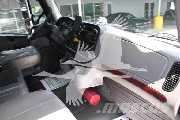 Freightliner BUSINESS CLASS M2 106 건설 장비 - 기타