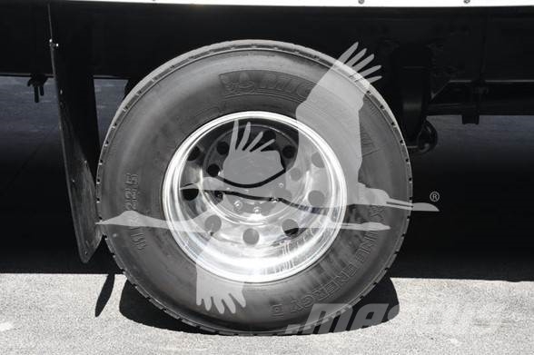 Freightliner BUSINESS CLASS M2 106 건설 장비 - 기타