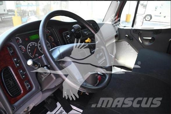 Freightliner BUSINESS CLASS M2 106 건설 장비 - 기타