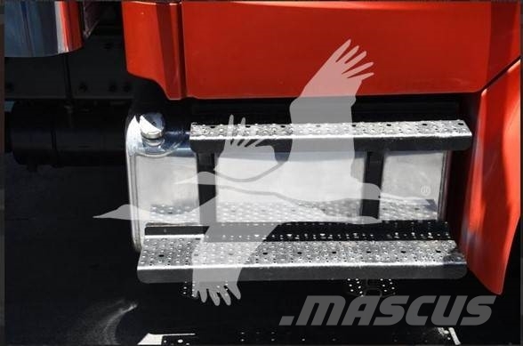 Freightliner BUSINESS CLASS M2 106 건설 장비 - 기타