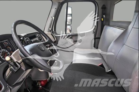 Freightliner BUSINESS CLASS M2 106 건설 장비 - 기타