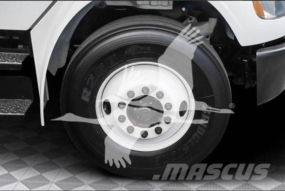 Freightliner BUSINESS CLASS M2 106 건설 장비 - 기타