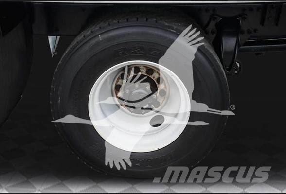 Freightliner BUSINESS CLASS M2 106 건설 장비 - 기타