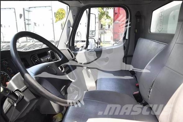 Freightliner BUSINESS CLASS M2 106 Truck Tractor Units