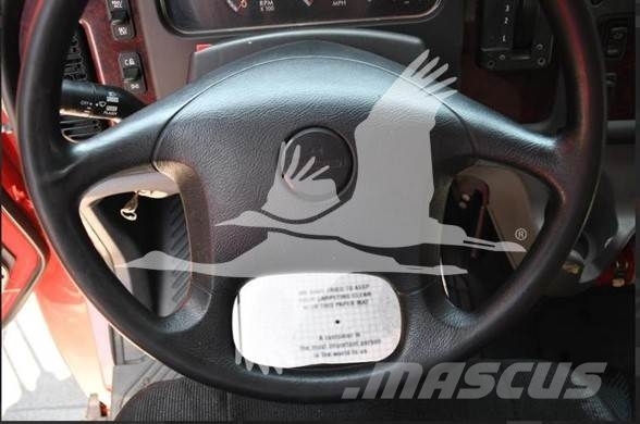 Freightliner BUSINESS CLASS M2 106 건설 장비 - 기타