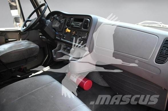 Freightliner BUSINESS CLASS M2 106 건설 장비 - 기타
