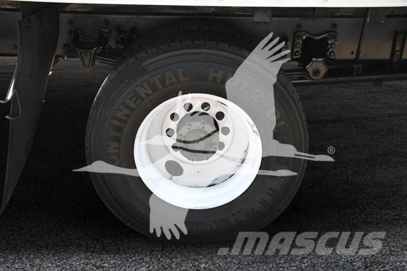 Freightliner BUSINESS CLASS M2 106 건설 장비 - 기타