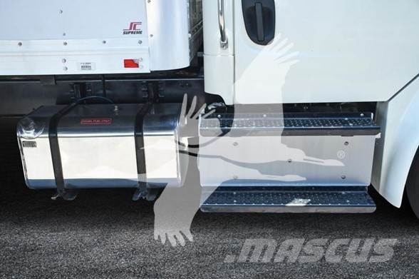 Freightliner BUSINESS CLASS M2 106 건설 장비 - 기타