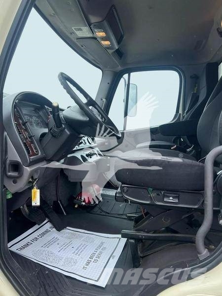 Freightliner BUSINESS CLASS M2 106 건설 장비 - 기타