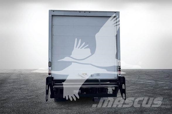 Freightliner BUSINESS CLASS M2 106 건설 장비 - 기타