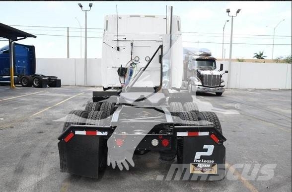 International LT Prime Movers