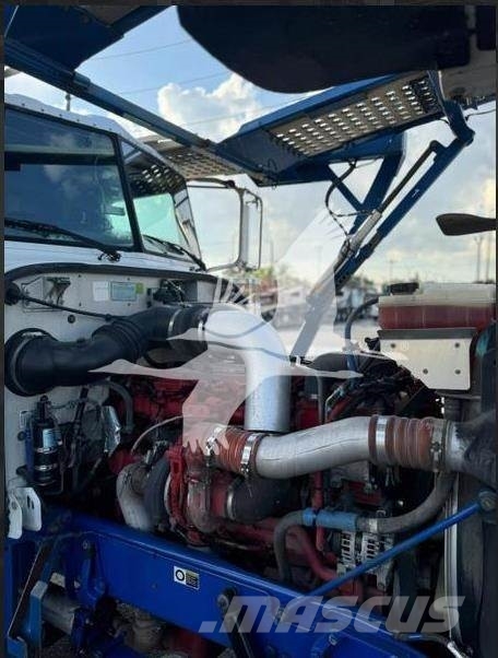 Peterbilt 388 建筑机械-其他