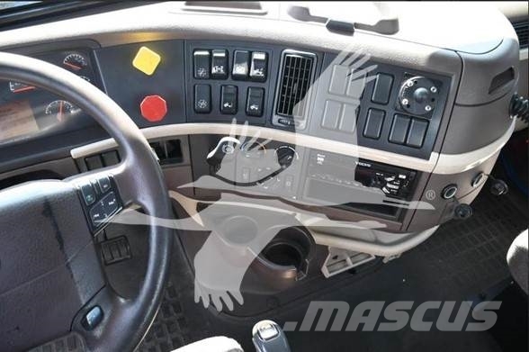 Volvo VNL42T300 Tegljači