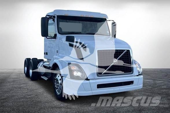 Volvo VNL62T300 曳引機組件