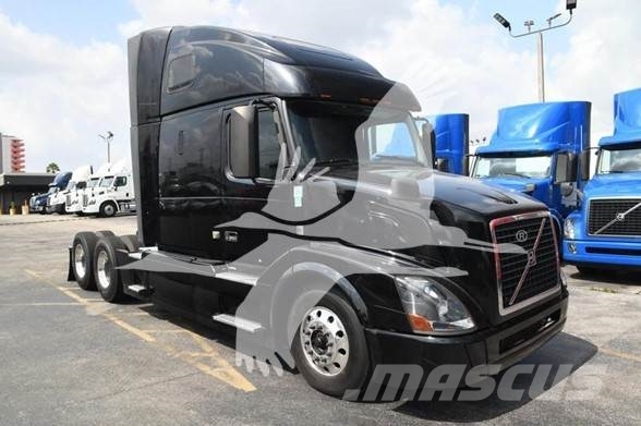 Volvo VNL64T300 Tegljači