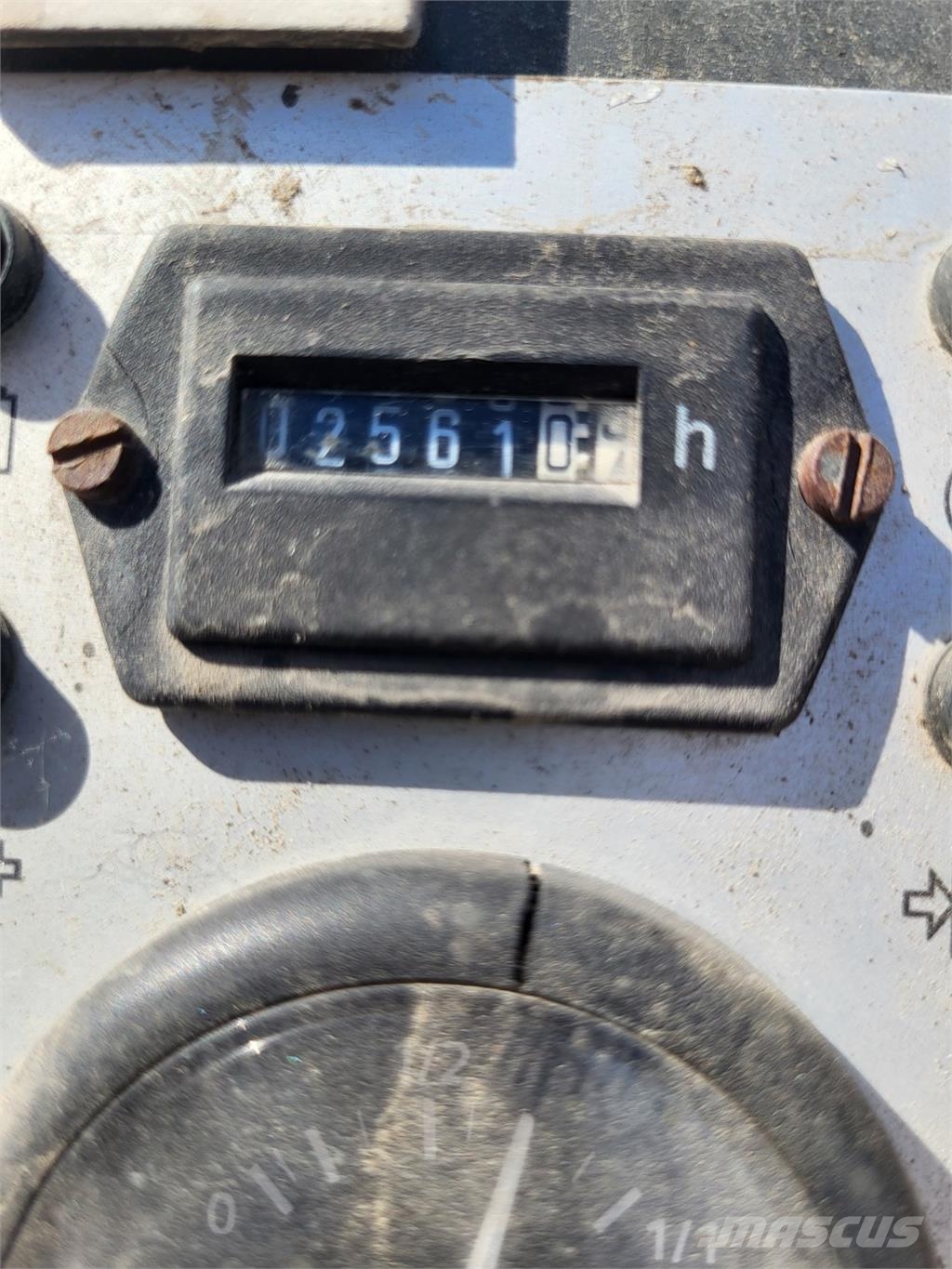 Vögele SUPER 800 Statyba - Kita