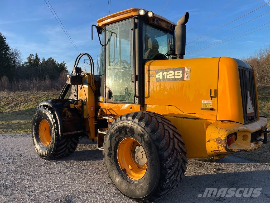 JCB 412S med Stora BM Wheel loaders