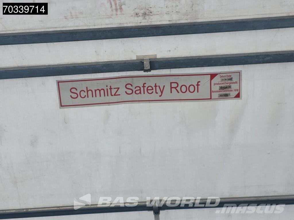 Schmitz Cargobull SCB*S3T 3 axles Sliding Roof Брезентови полуремаркета