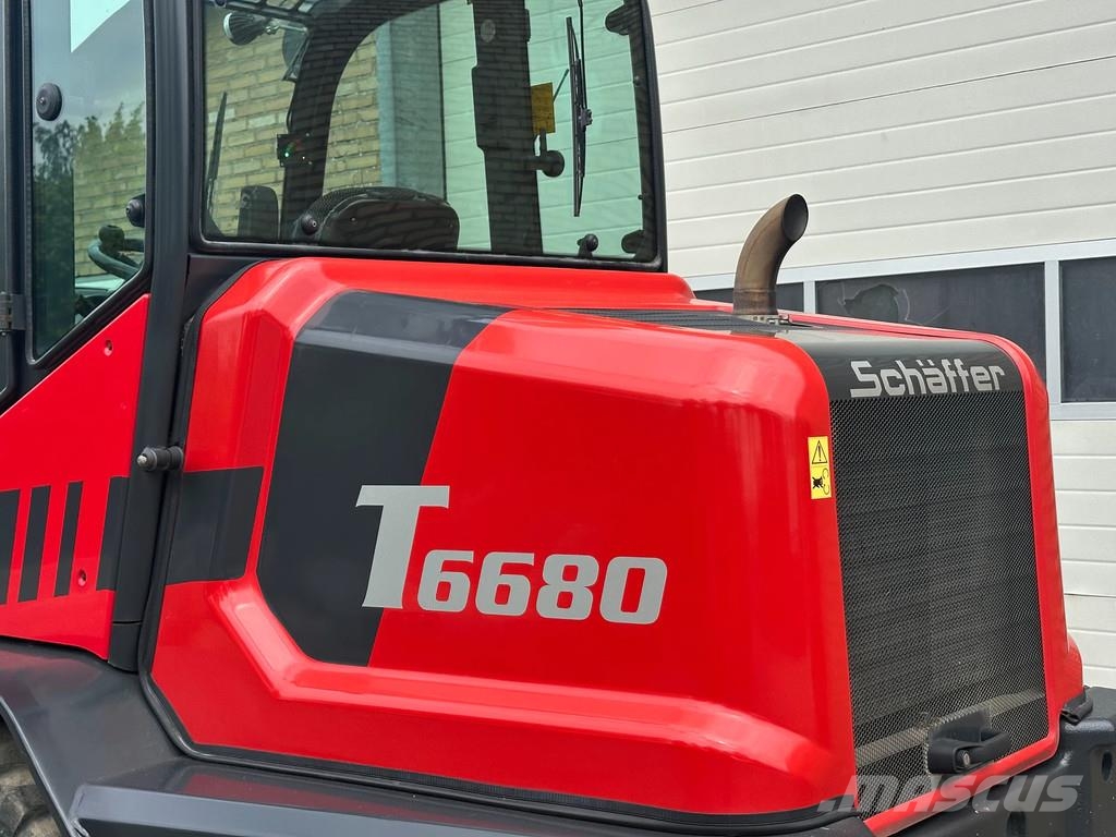 Schäffer T6680 Teleskopiska hjullastare