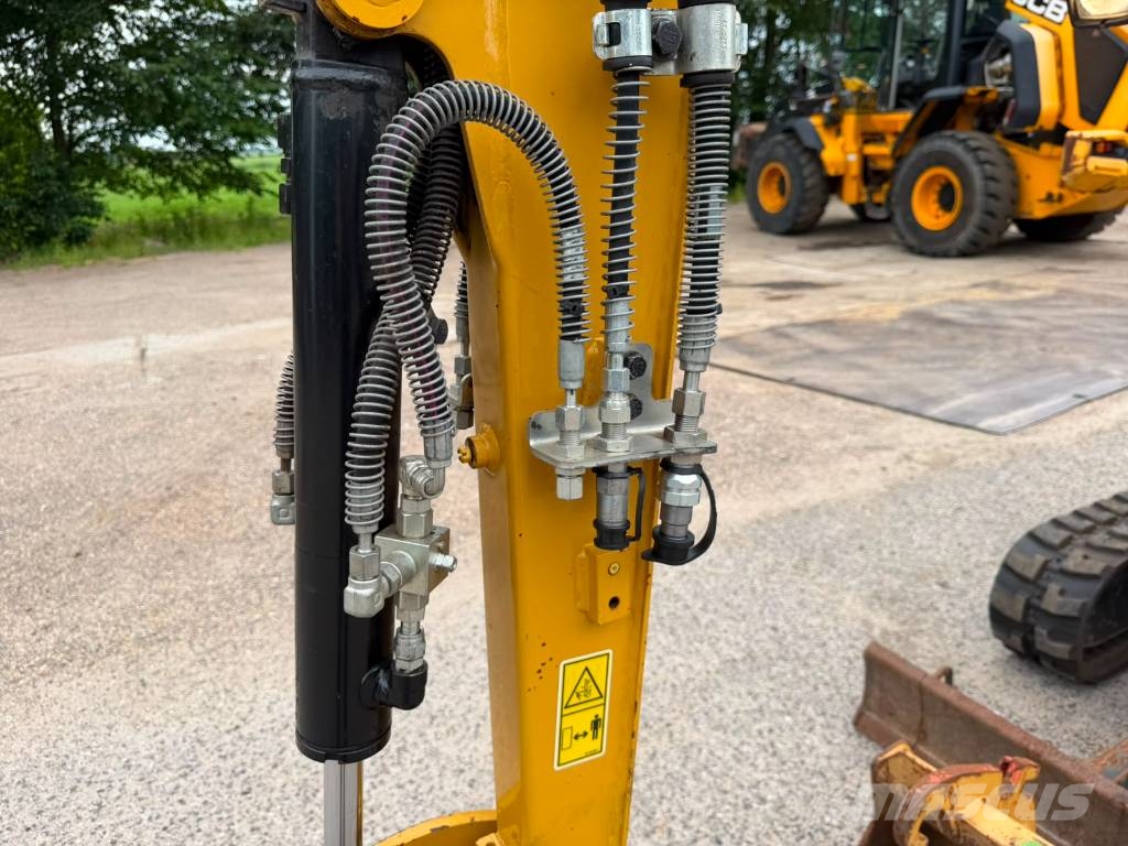 CAT 301.8 Minigraafmachines < 7t