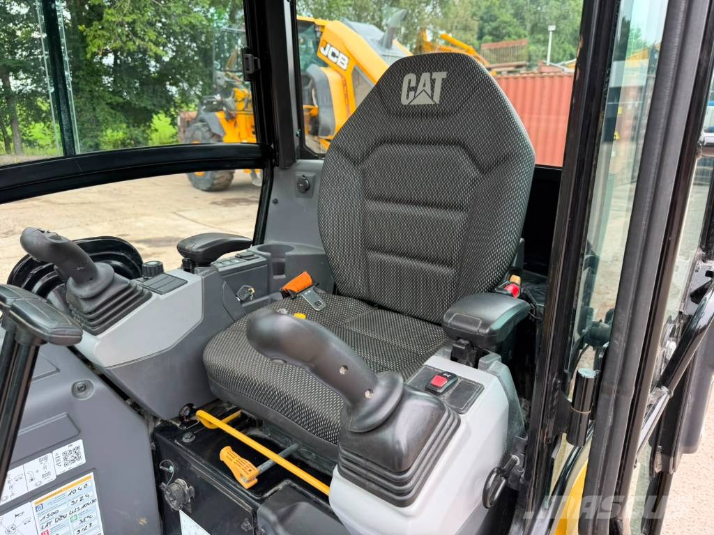 CAT 301.8 Minigraafmachines < 7t
