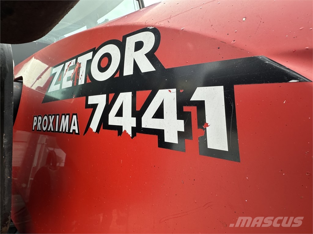 Zetor Proxima 7441 Traktoriai