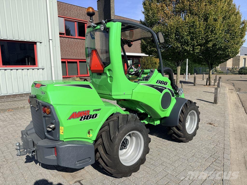 Avant 860i TDL+ Kolesni nakladalci