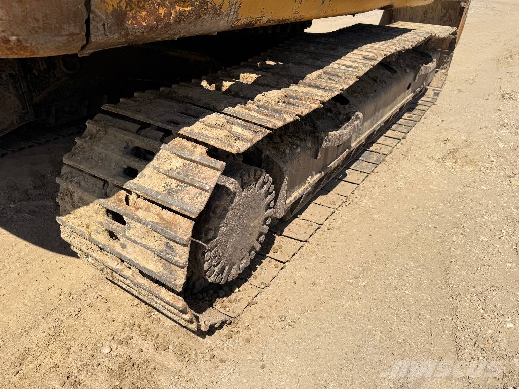 CAT 323 D Excavadoras sobre orugas